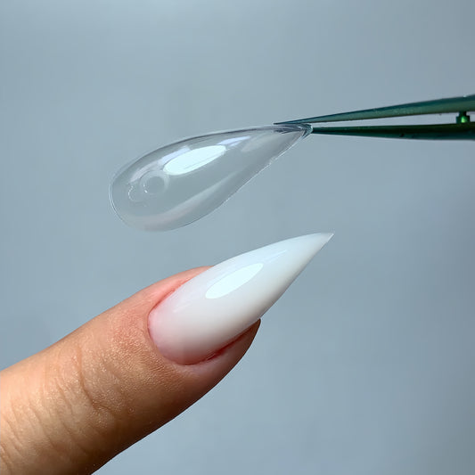 C06 cat claw nail forms with clear reusable design, close-up view